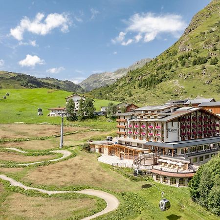 Hotel Almhof Galtuer Exterior photo